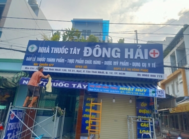 Nhôm Kính Nhà Thuốc Đông Hải