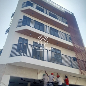 Lan Can Sắt Toà Nhà
